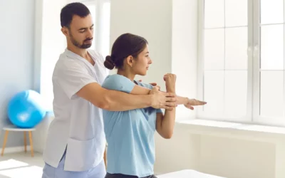 Why a Physical Therapist is Your Best First Stop for Shoulder Pain